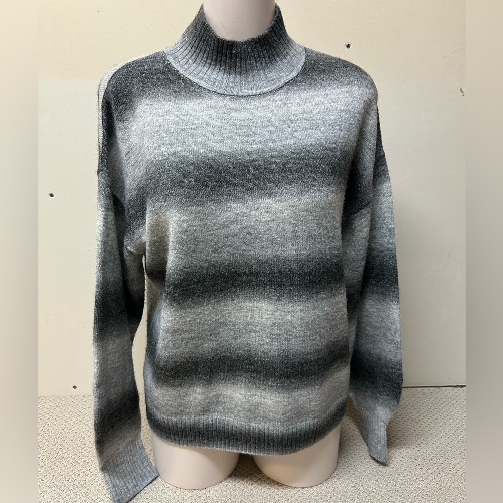 2/$30⚡️- SWEATER | Women’s George grey striped turtleneck sweater size large